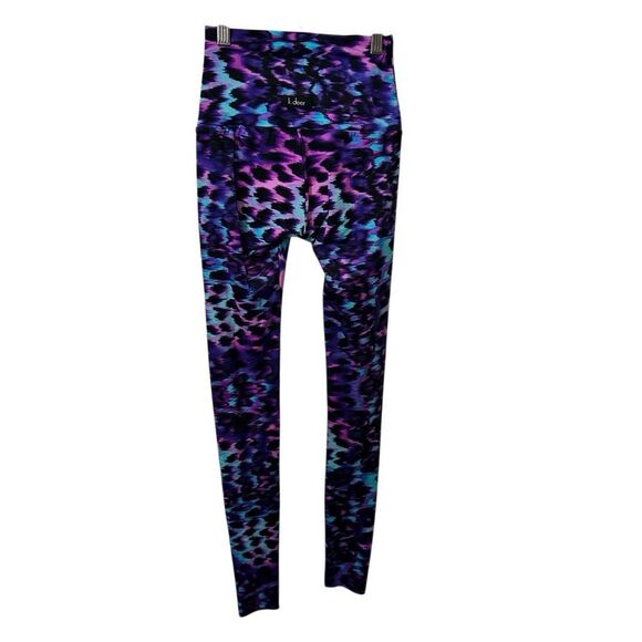 K-Deer Purple Leopard Print Splash Leggings - Picture 3 of 6
